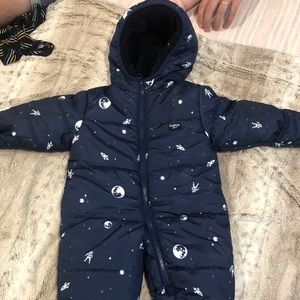 Snow suit